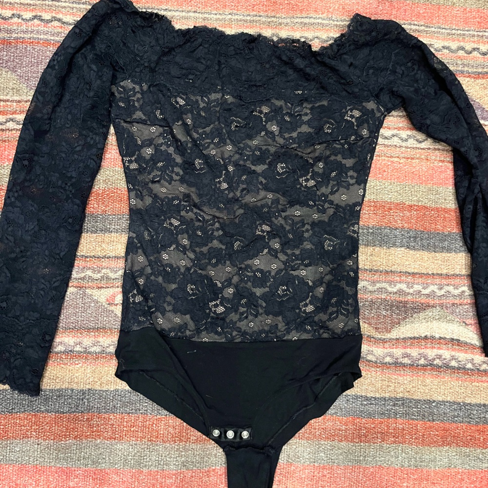 black lace bodysuit 🥀